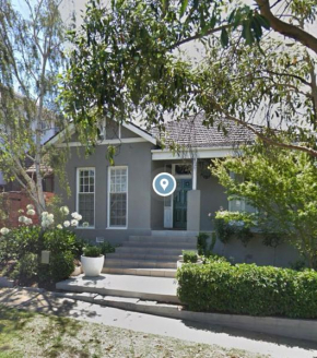 Boutique House 3B with Garden, Melbourne